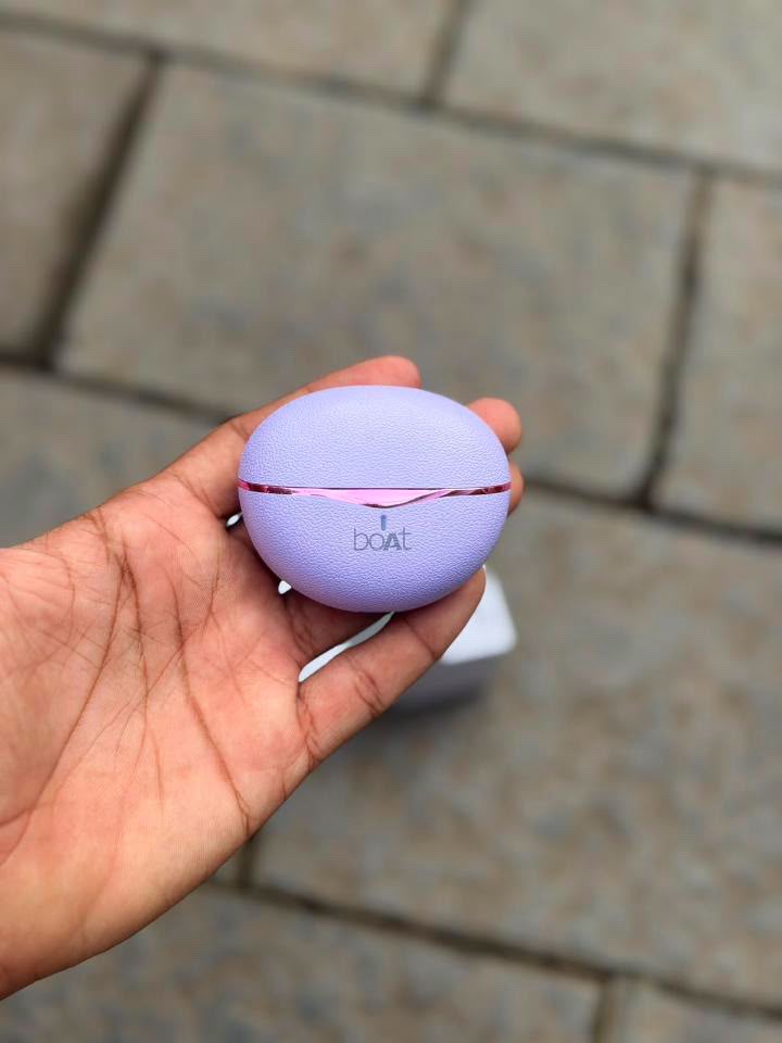 Trending airpods