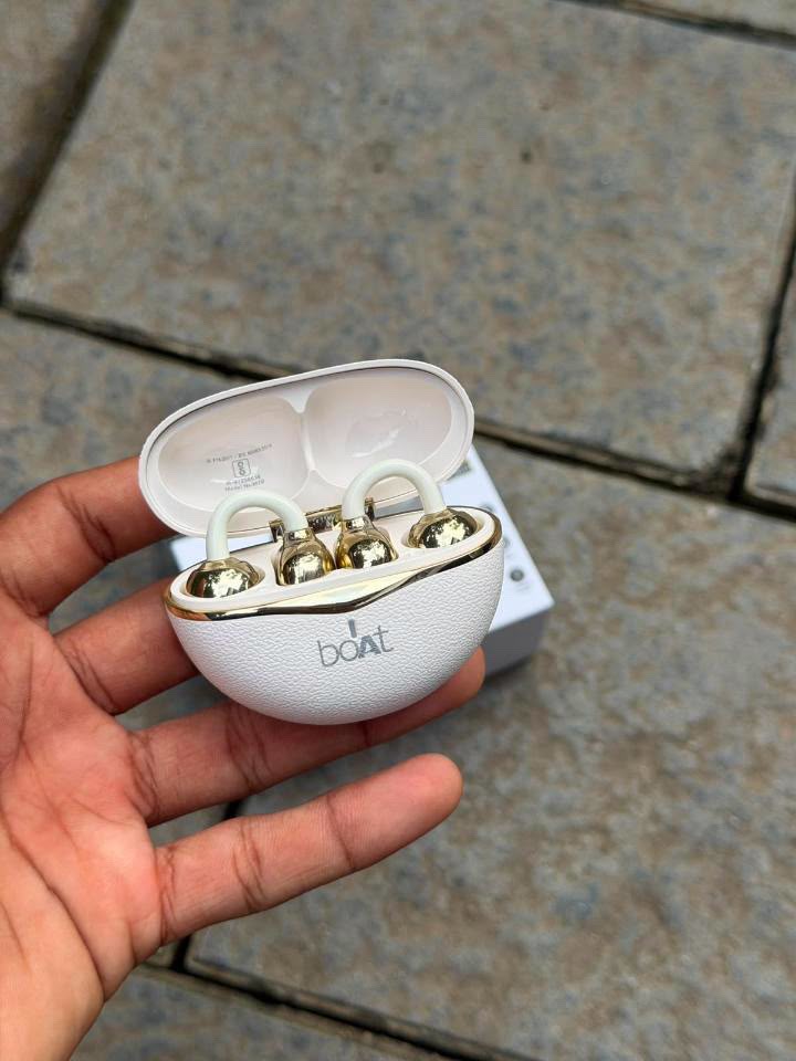 Trending airpods