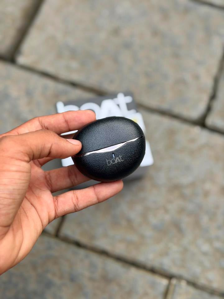 Trending airpods