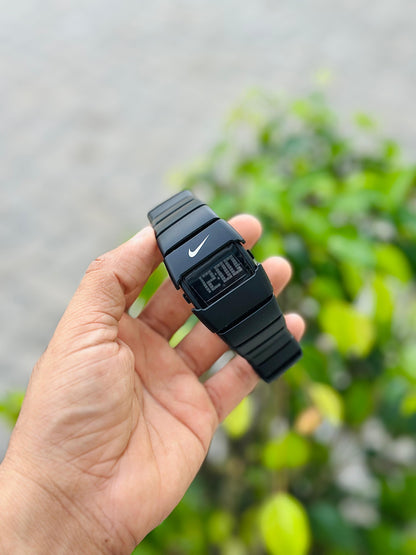 Nike Vintage Digital